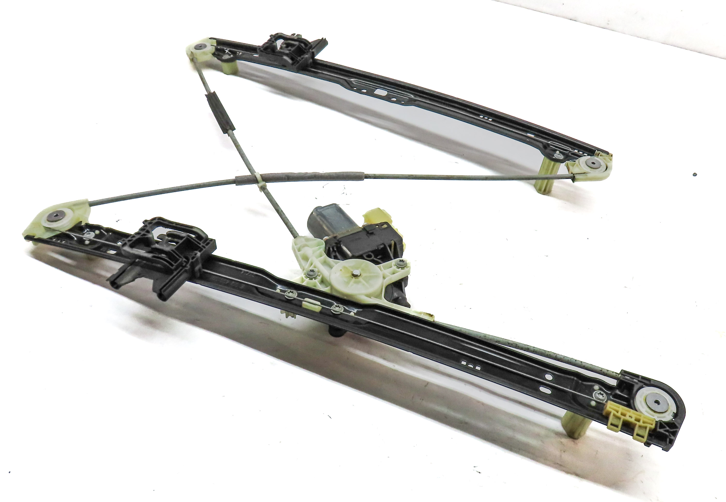 2014-2020 RANGE ROVER SPORT (L494) FRONT LEFT DRIVER WINDOW REGULATOR w/ MOTOR — exact item pictured